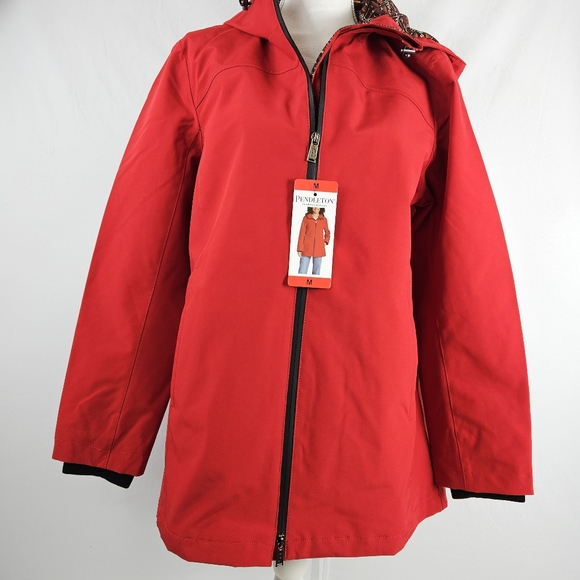 New RED Pendleton waterproof all weather raincoat in size medium - Picture 16 of 16